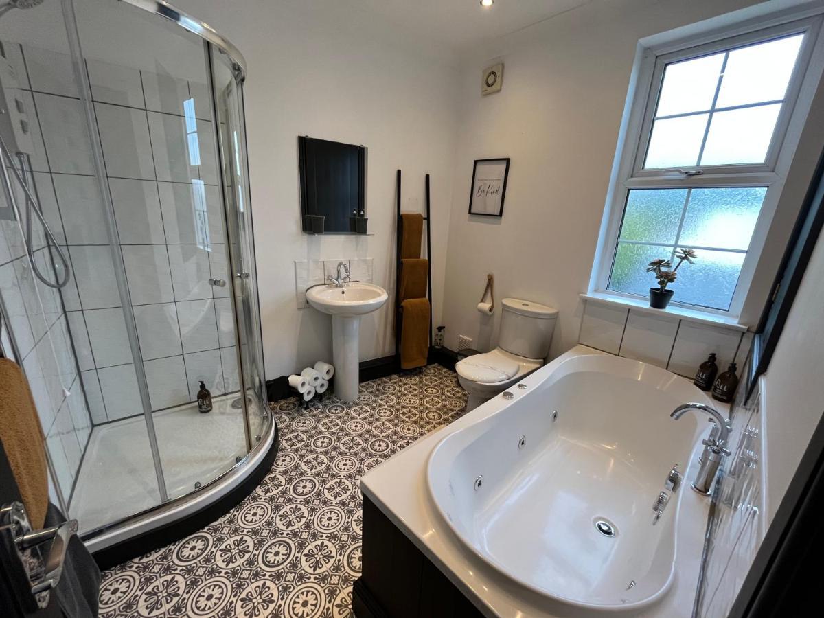 Contemporary & Chic Inner Terrace 5 Mins From Barnsley Town Centre 外观 照片